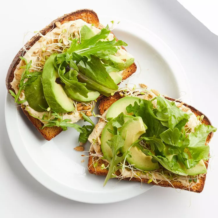 Vegan Avocado-Toast-with-Sprouts