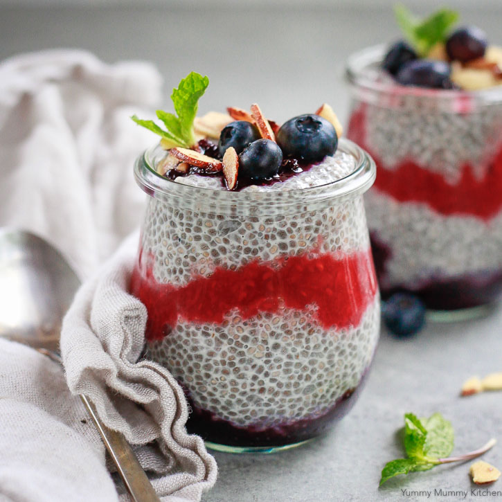 Fruit Dessert: Berry Chia Pudding